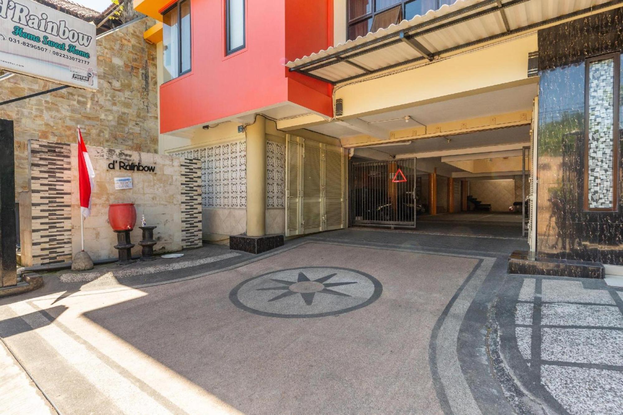 Hotel O Surabaya City Center Near Wonokromo Station Exterior foto